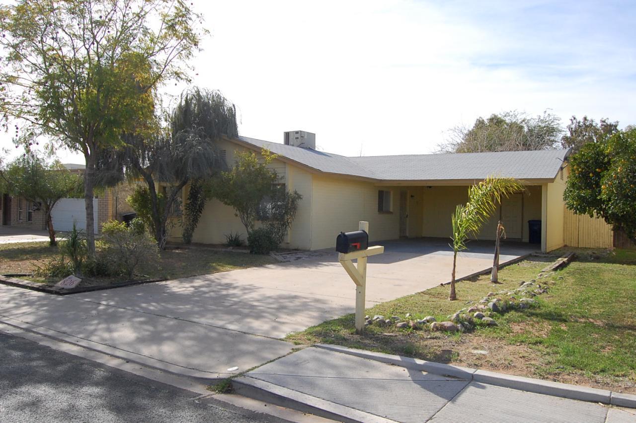 826 S Toltec St., Mesa, AZ 85204