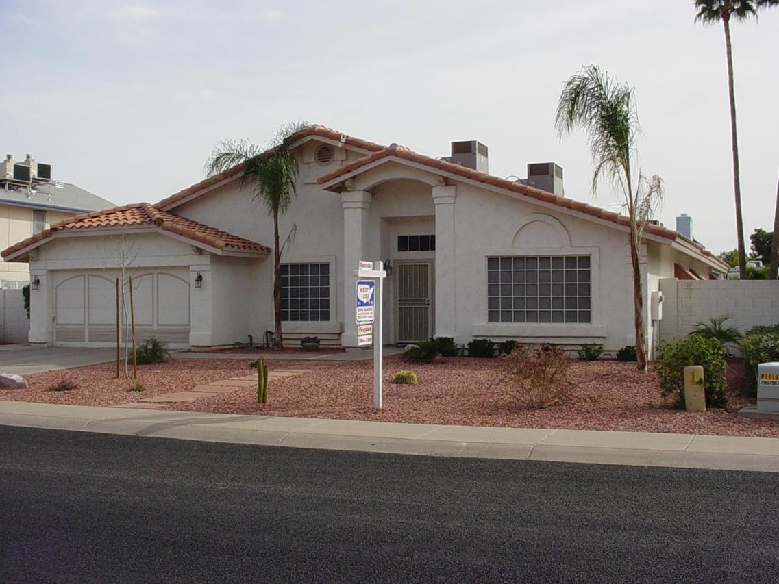 6927 W Columbine Dr., Peoria, AZ 85381