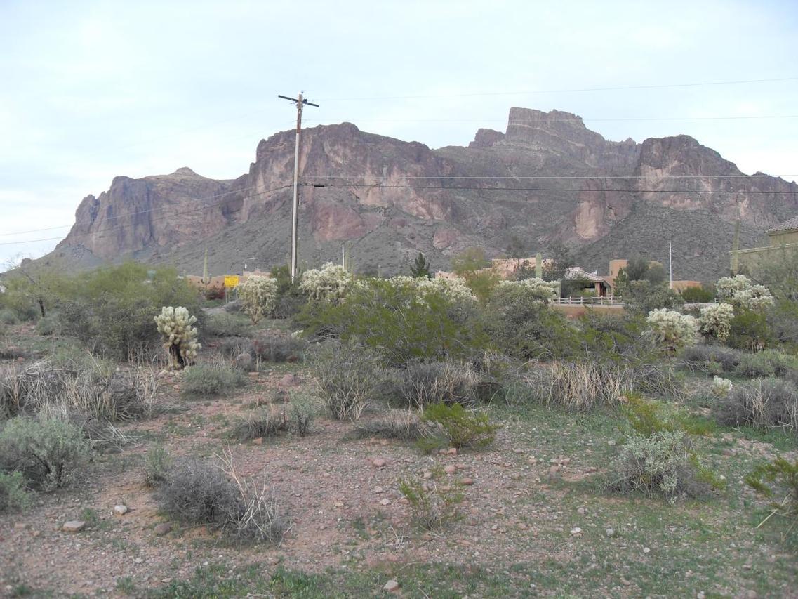 N Prospectors Rd., Apache Junction, AZ 85219