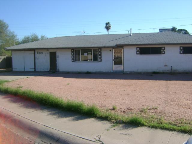 899 E Buffalo St., Chandler, AZ 85225