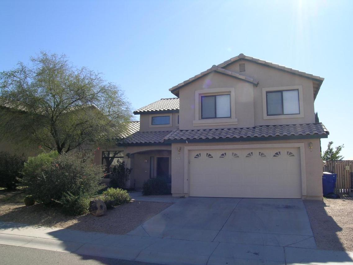 2111 E Cielo Grande Ave., Phoenix, AZ 85024