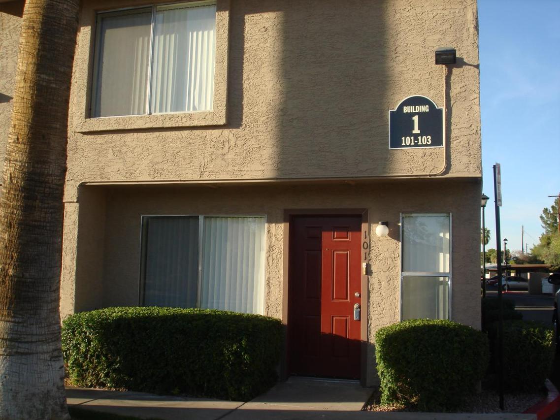 4828 W Orangewood Ave. #101, Glendale, AZ 85301