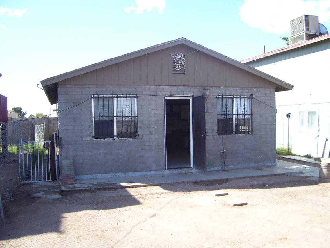 4852 S 11th St., Phoenix, AZ 85040