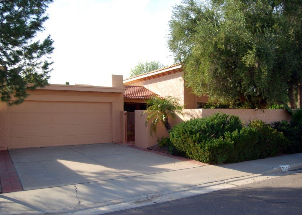 7116 N Via De Amigos St., Scottsdale, AZ 85258
