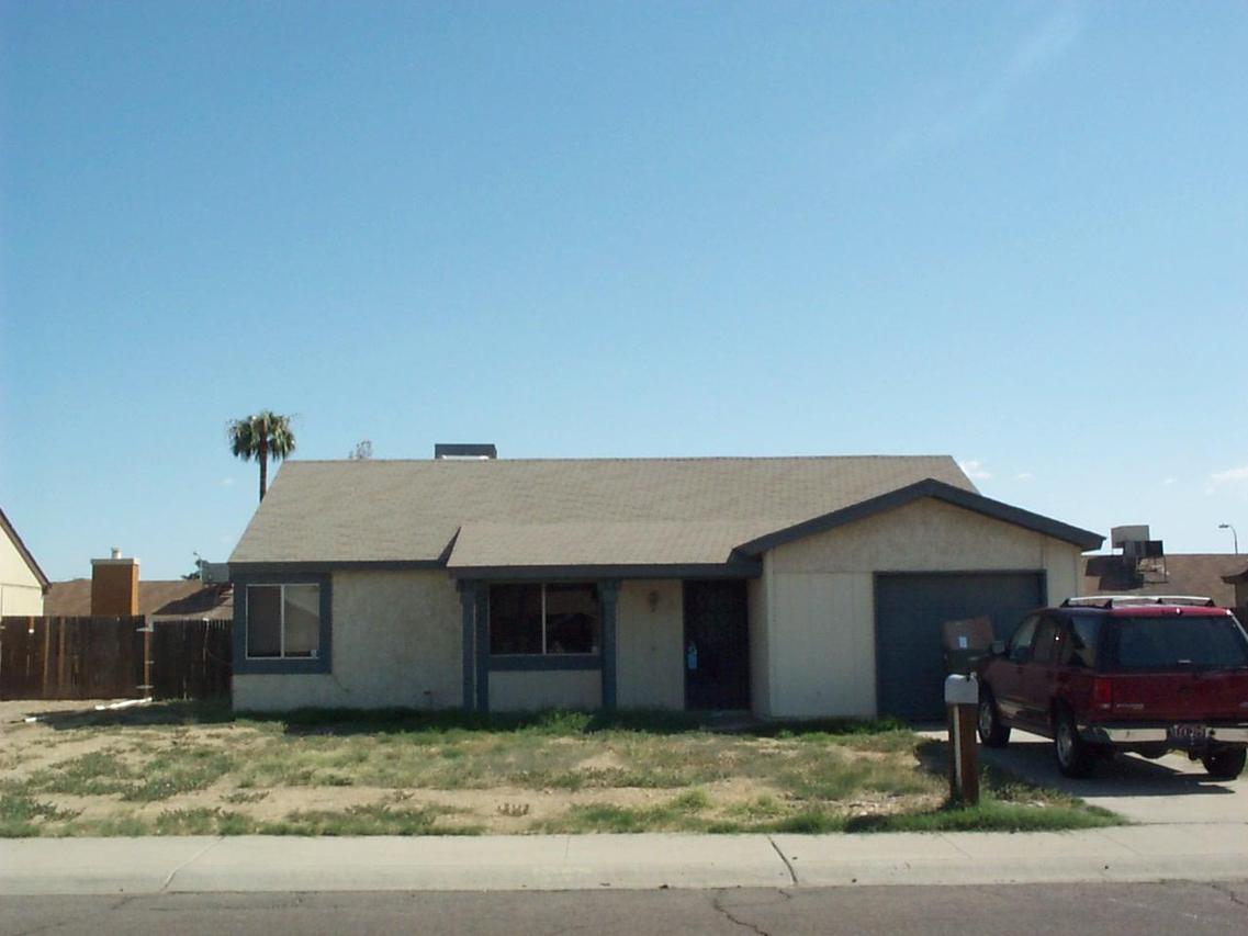 7649 W Meadowbrook Ave., Phoenix, AZ 85033