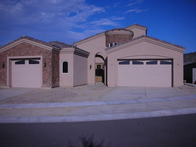 8817 S 18th Way, Phoenix, AZ 85042