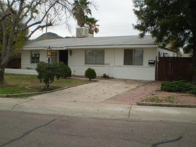 2313 E Hillery Dr., Phoenix, AZ 85022
