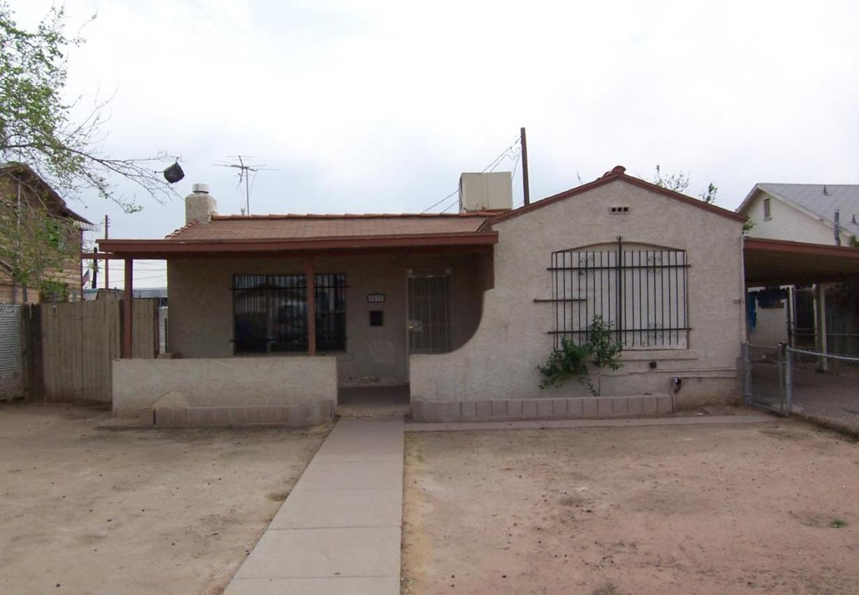 2033 W Madison St., Phoenix, AZ 85009
