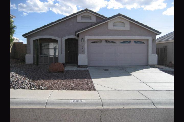 6613 W Whispering Wind Dr., Glendale, AZ 85310