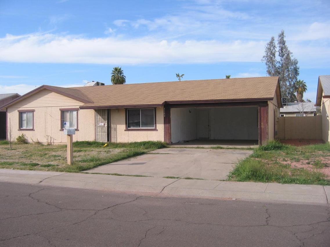 8102 W Meadowbrook Ave., Phoenix, AZ 85033