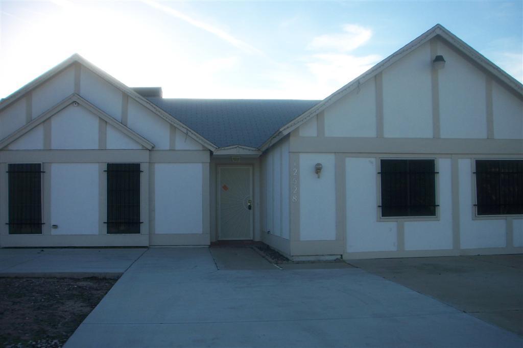 12528 N 83rd Ln., Peoria, AZ 85381