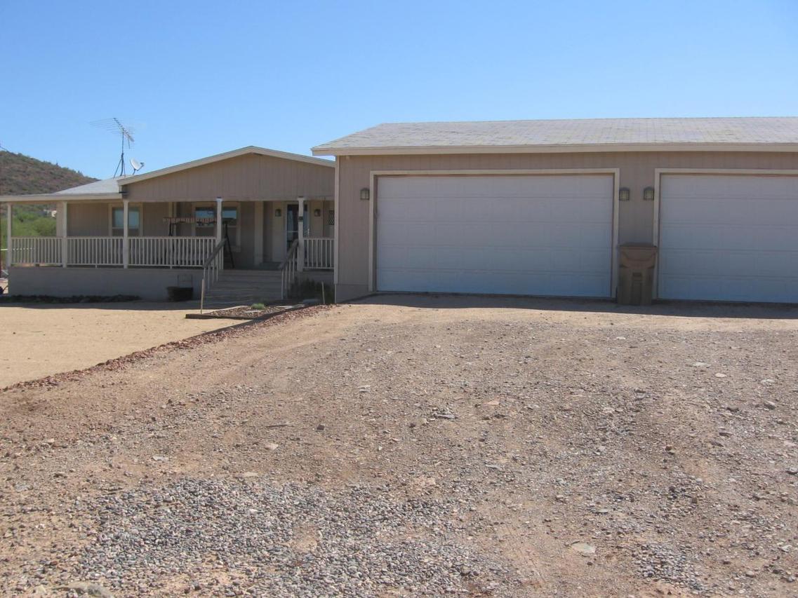 43631 N 20th St., New River, AZ 85087