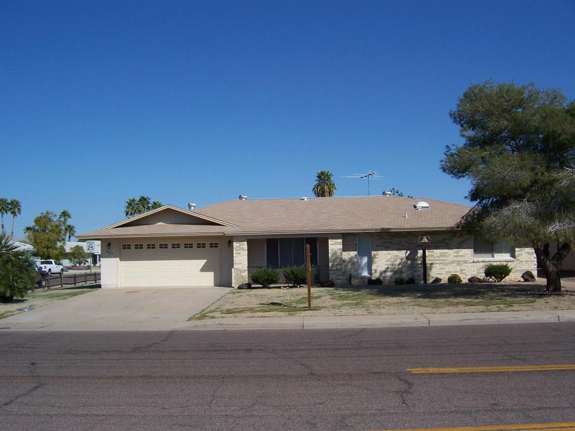 9874 W Palmeras Dr., Sun City, AZ 85373