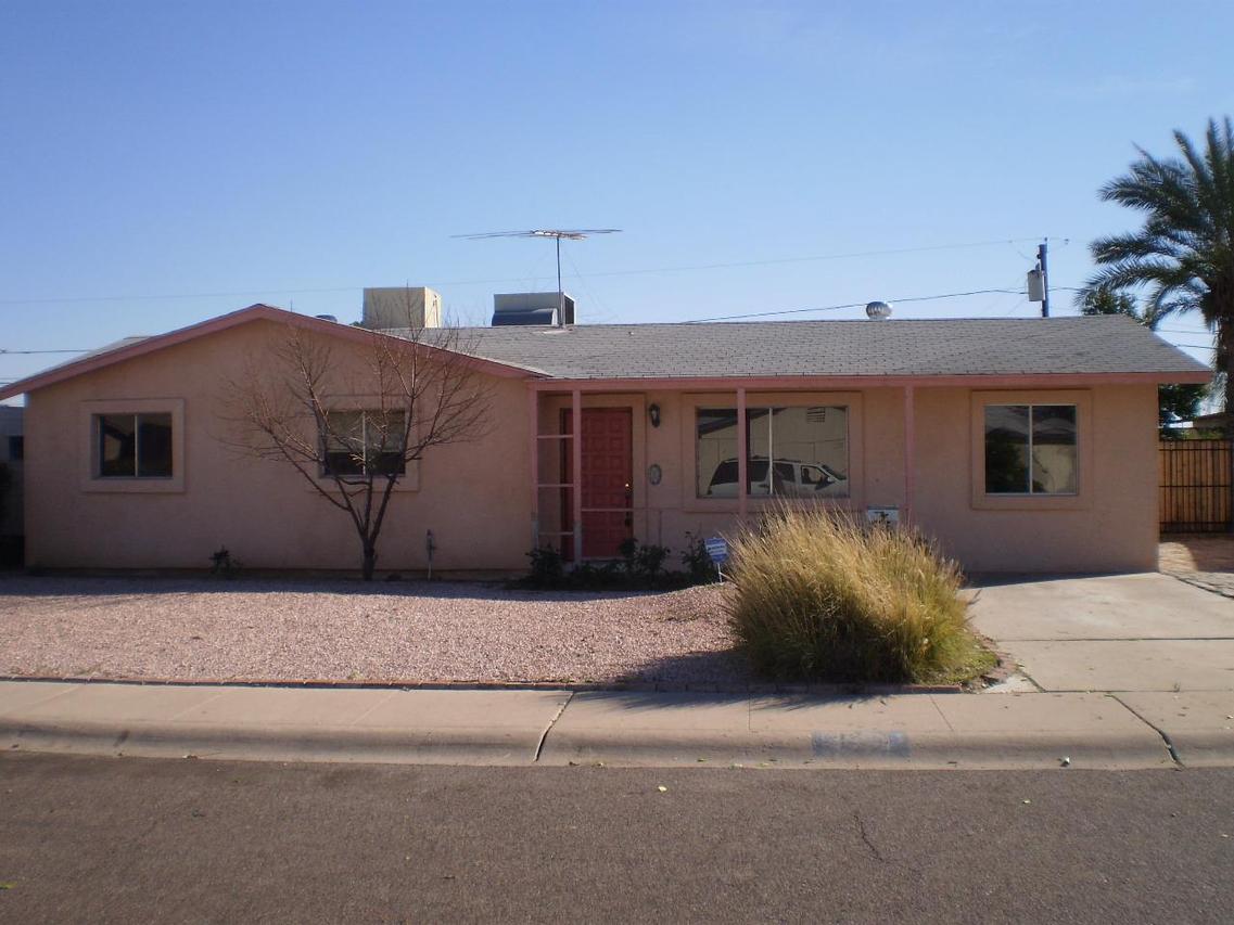 3221 E Nisbet Rd., Phoenix, AZ 85032