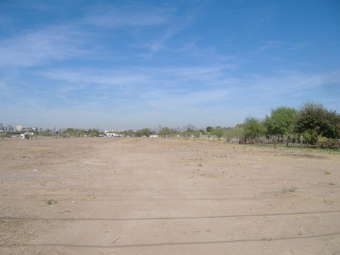 1320 E Roeser Rd. #16B, Phoenix, AZ 85040