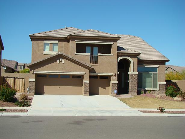 2204 W Apache Rain Rd., Phoenix, AZ 85085