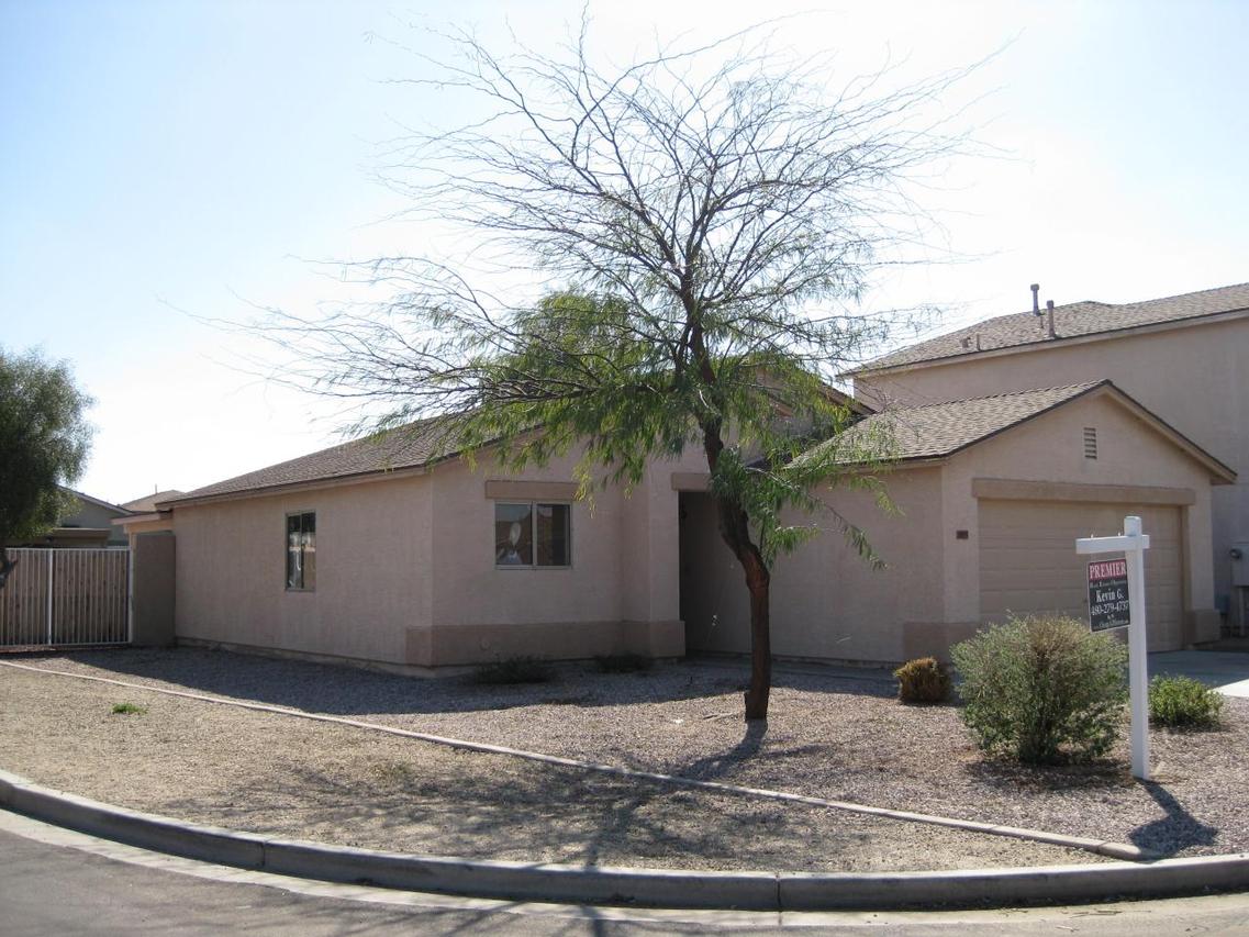1085 E Denim Tr., Queen Creek, AZ 85243