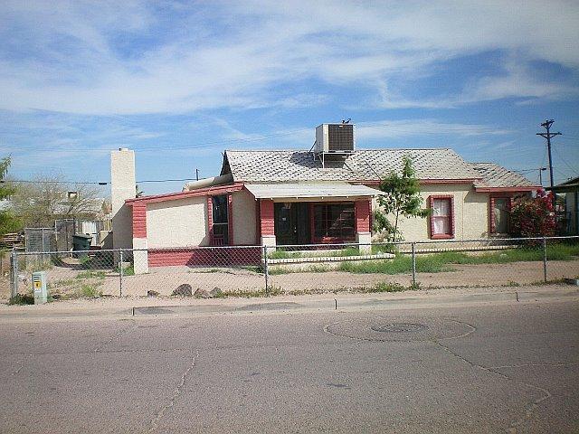 4121 S 3rd St., Phoenix, AZ 85040