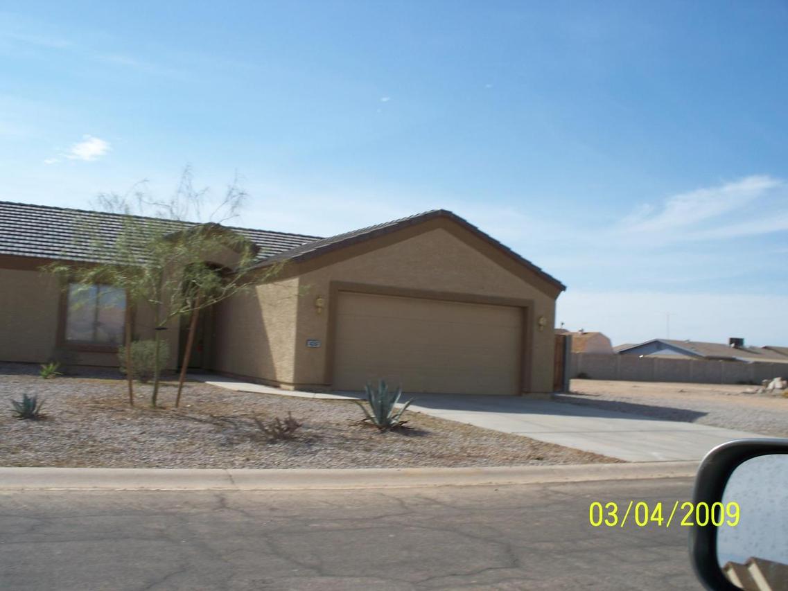 14762 S Overfield Rd., Arizona City, AZ 85223
