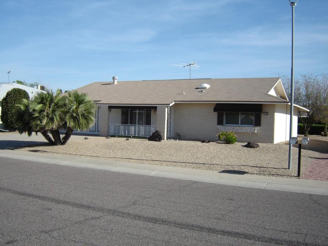 9510 W Appaloosa Dr., Sun City, AZ 85373