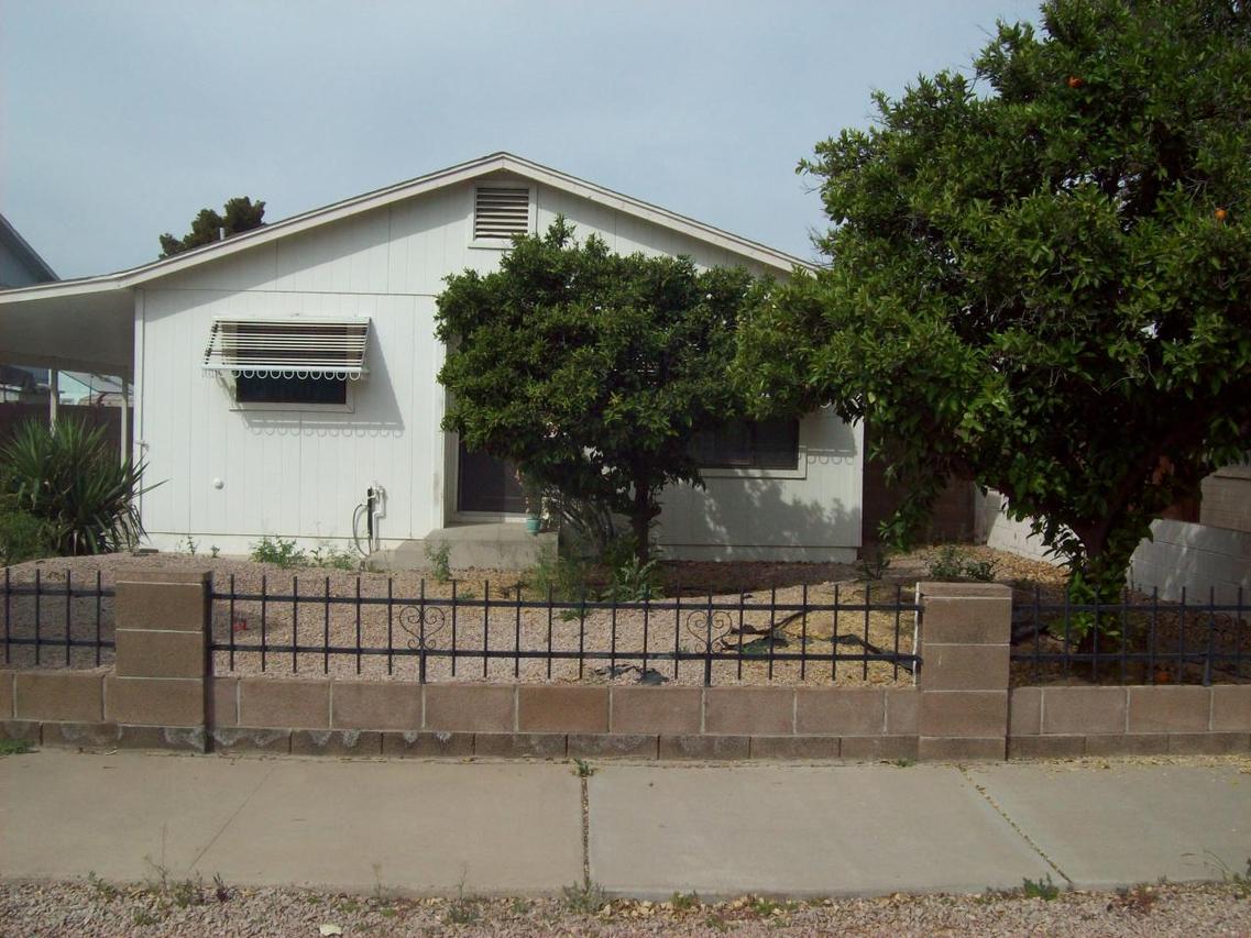 228 N Lebaron, Mesa, AZ 85201