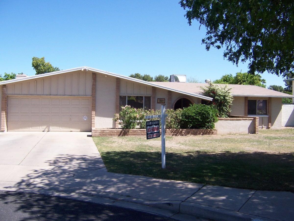 1809 S Salida Del Sol Cir., Mesa, AZ 85202