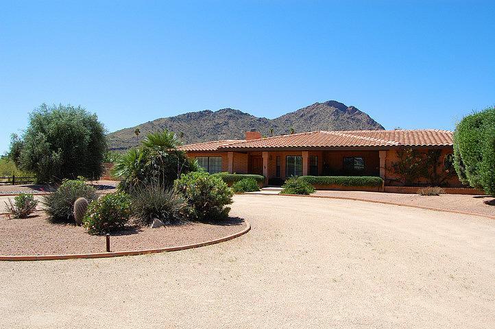 5600 N Casa Blanca Dr., Paradise Valley, AZ 85253