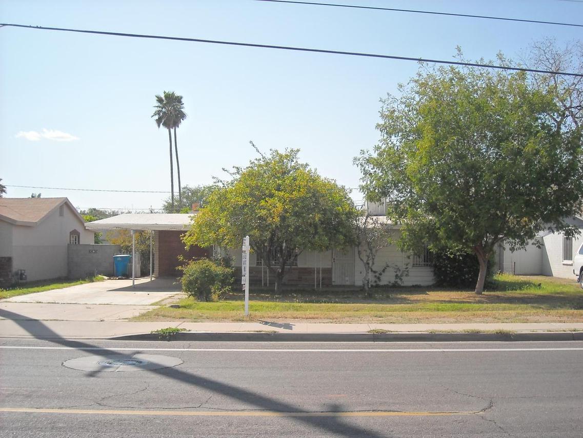 5712 N 23rd Ave., Phoenix, AZ 85015