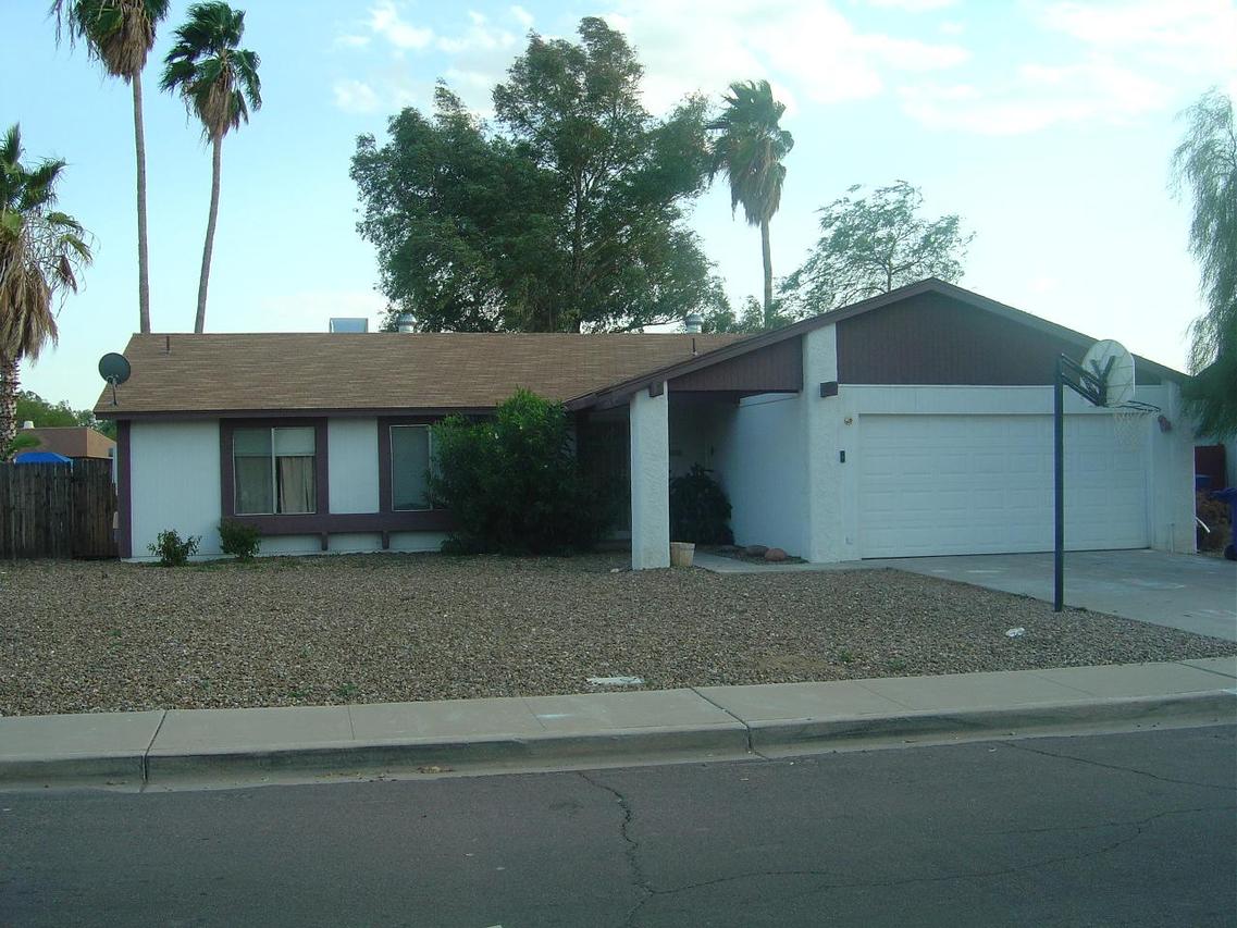 2011 W Western Dr., Chandler, AZ 85224