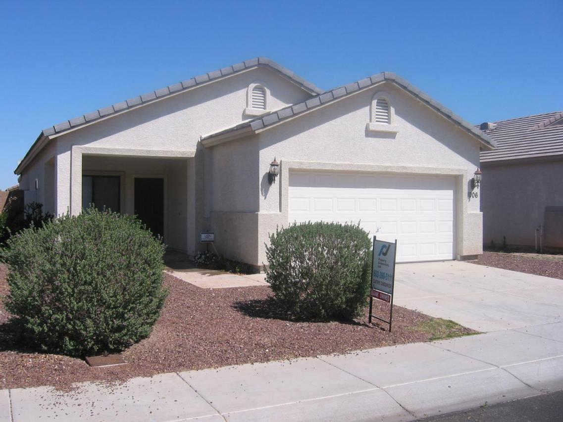 1006 W Saint Kateri Dr., Phoenix, AZ 85041