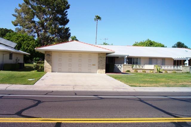 9514 W Greenway Rd., Sun City, AZ 85351