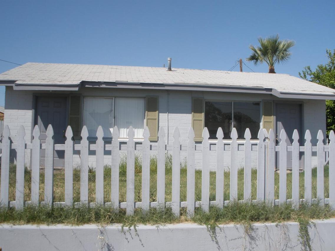 218 S 3rd St., Avondale, AZ 85323