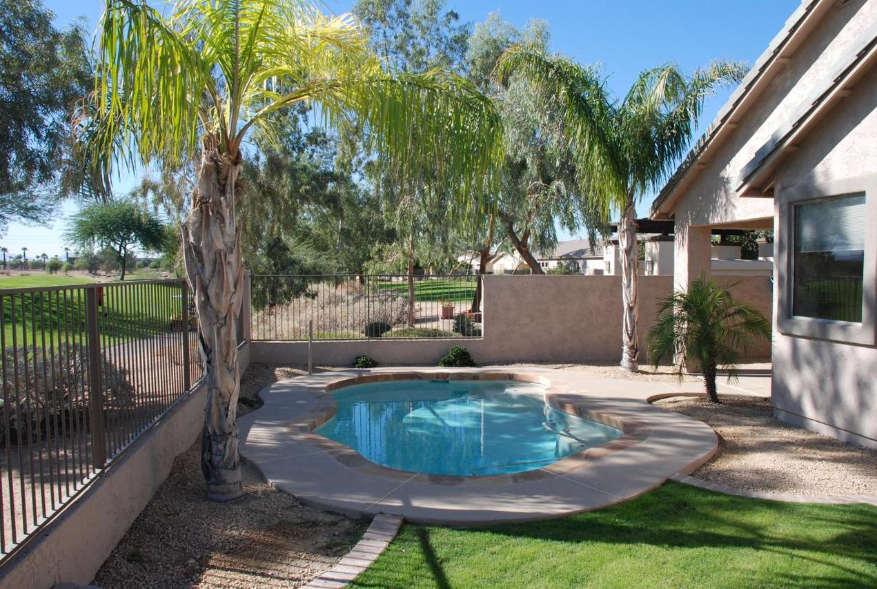 2617 E Fremont Rd., Phoenix, AZ 85042