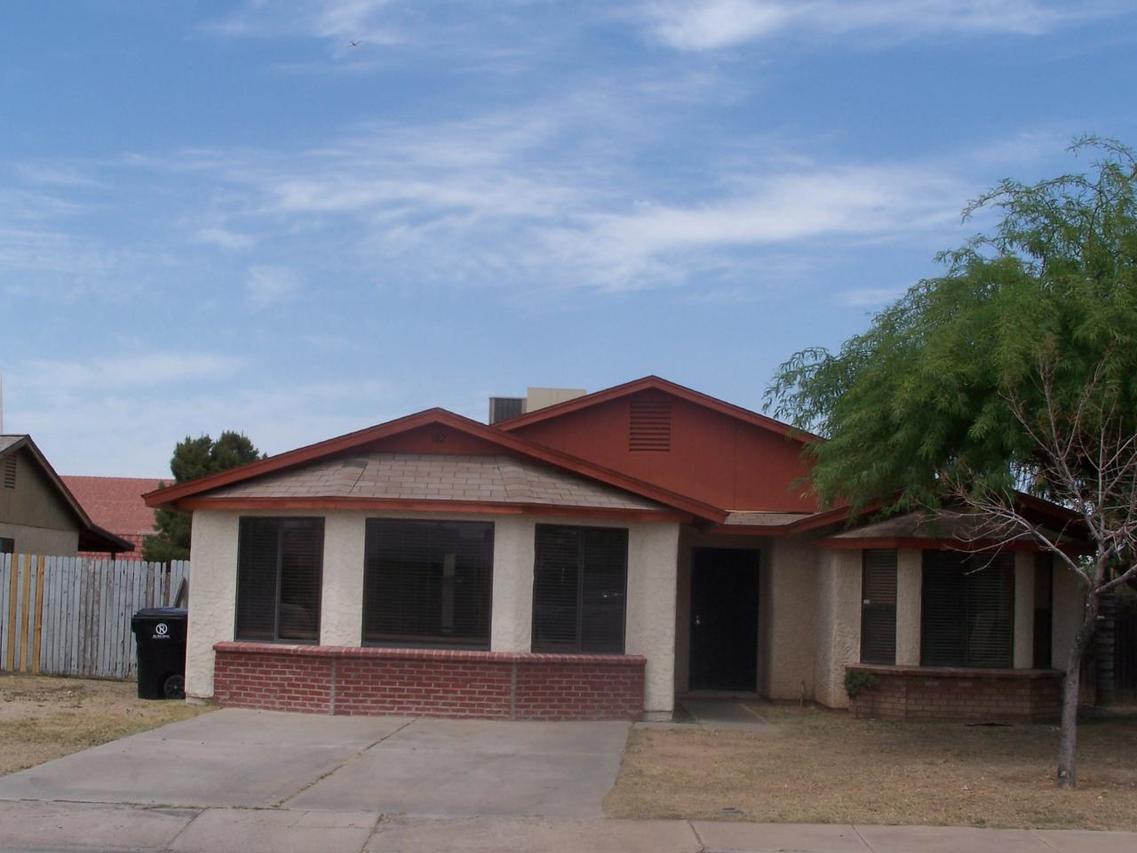 102 E Gardenia Dr., Avondale, AZ 85323