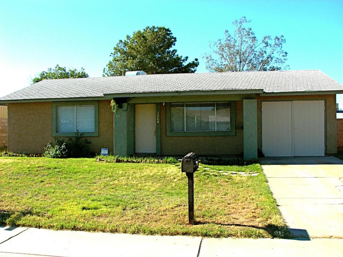 3209 W Libby St., Phoenix, AZ 85053