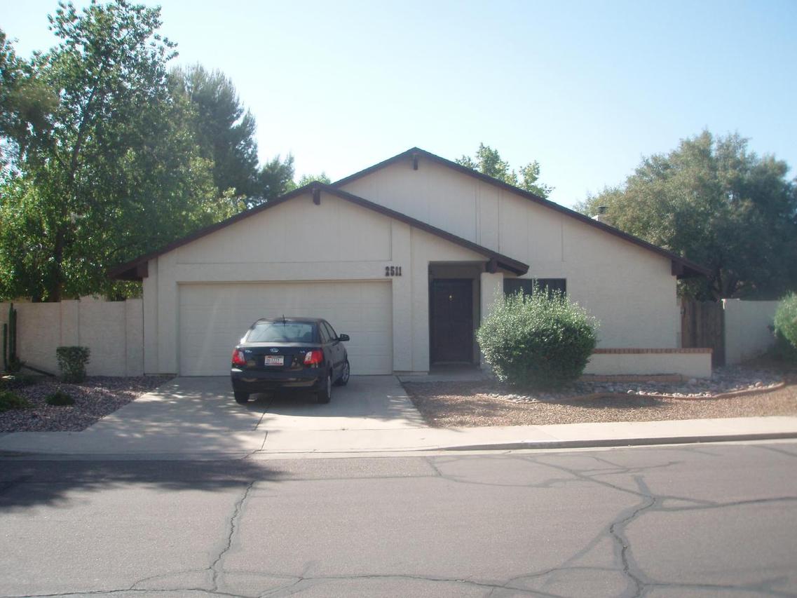 2511 W Kiowa Ave., Mesa, AZ 85202
