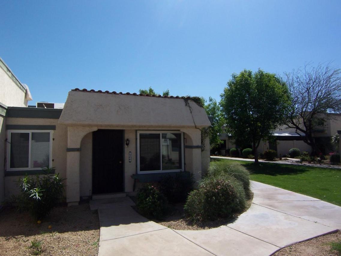 9044 N 51st Ln., Glendale, AZ 85302
