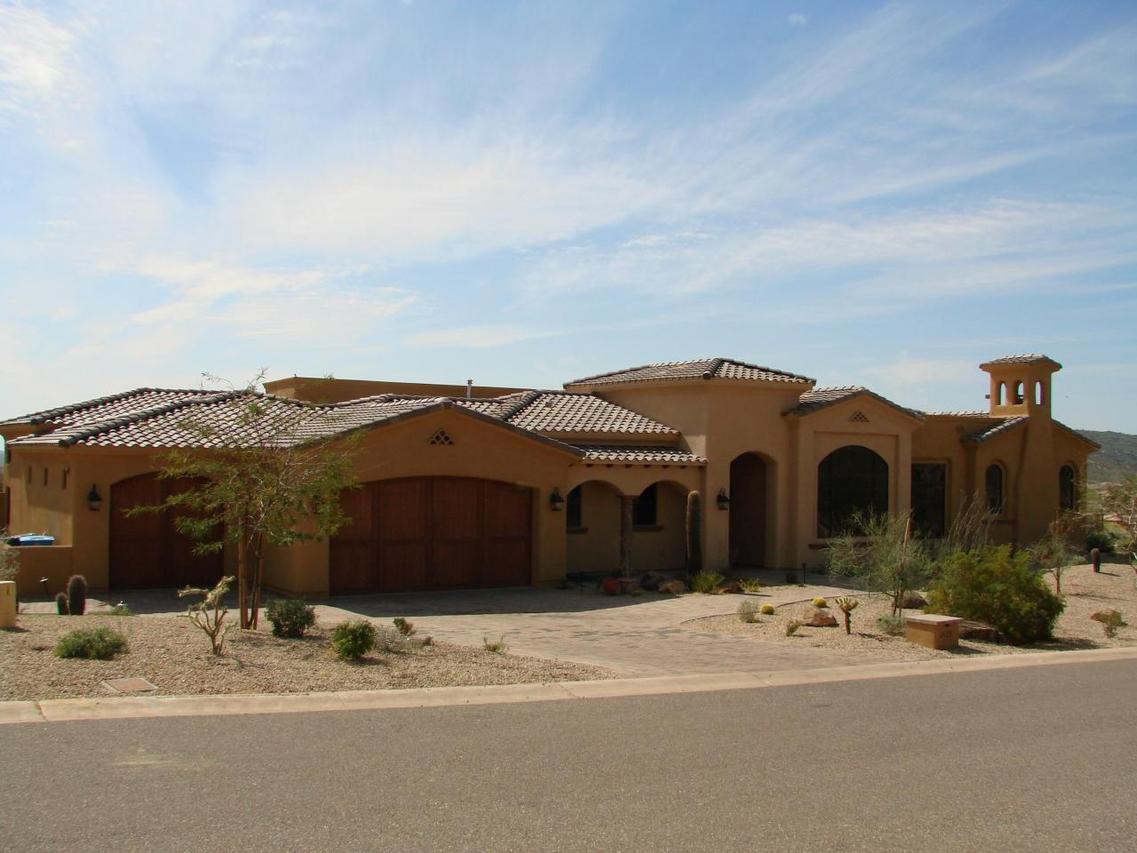 2435 W Restin Rd., Phoenix, AZ 85086