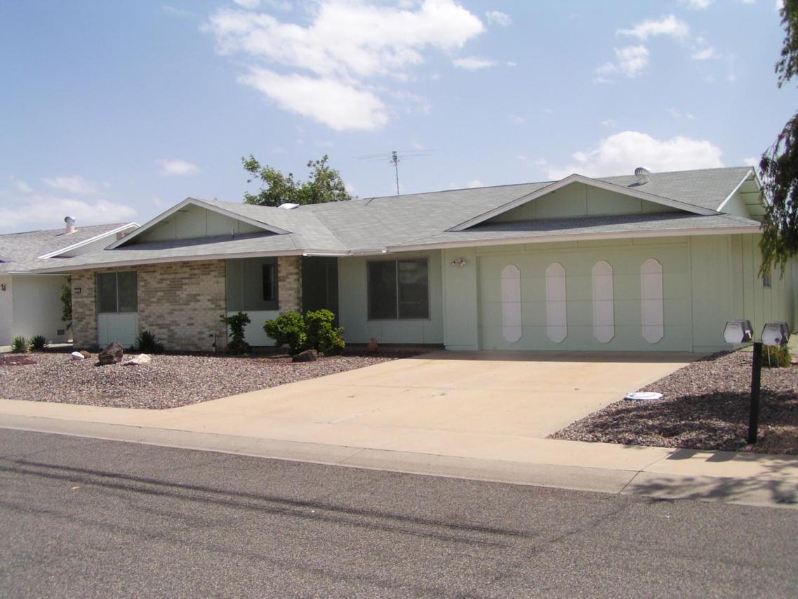 9643 W Wrangler Dr., Sun City, AZ 85373