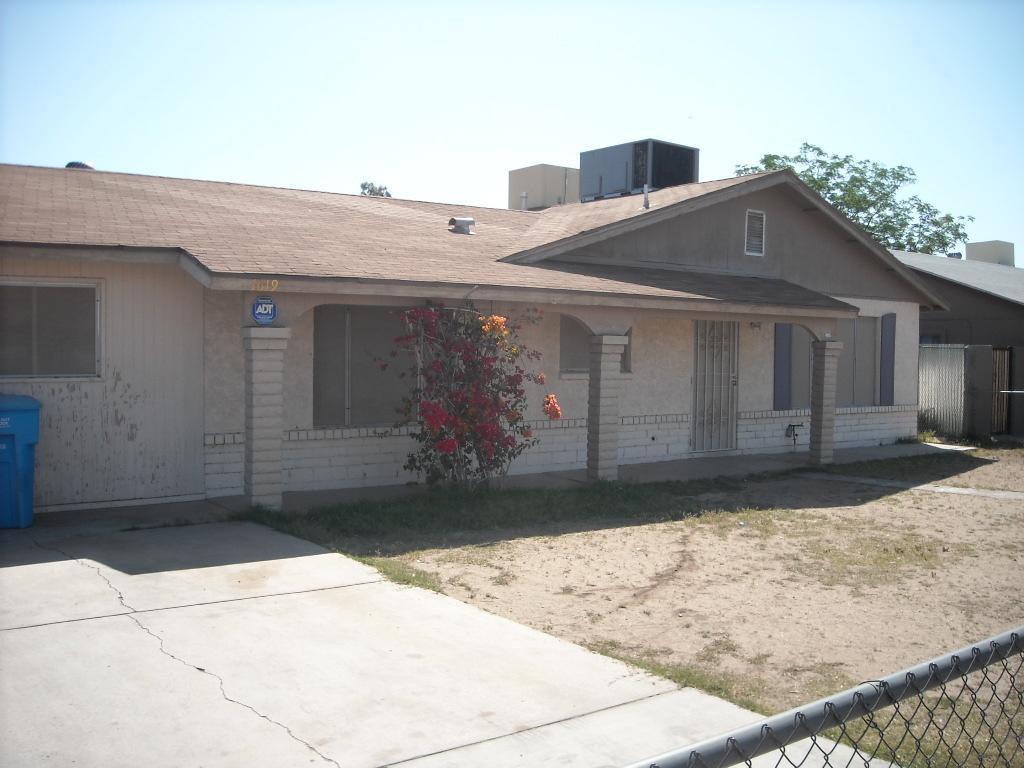 1619 N 49th Ave., Phoenix, AZ 85035