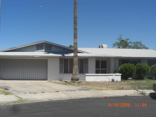 2320 W Cabana Cir., Mesa, AZ 85202