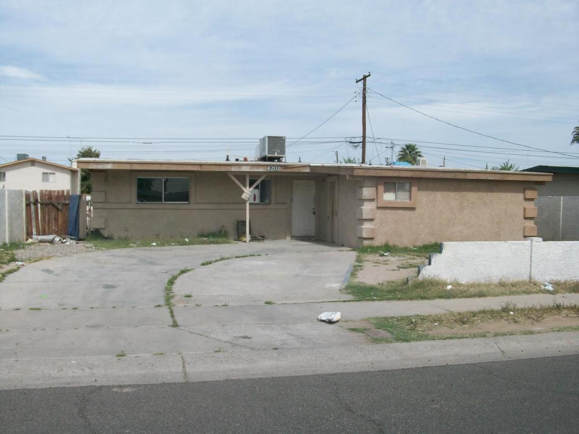 4202 W Cheery Lynn Rd., Phoenix, AZ 85019