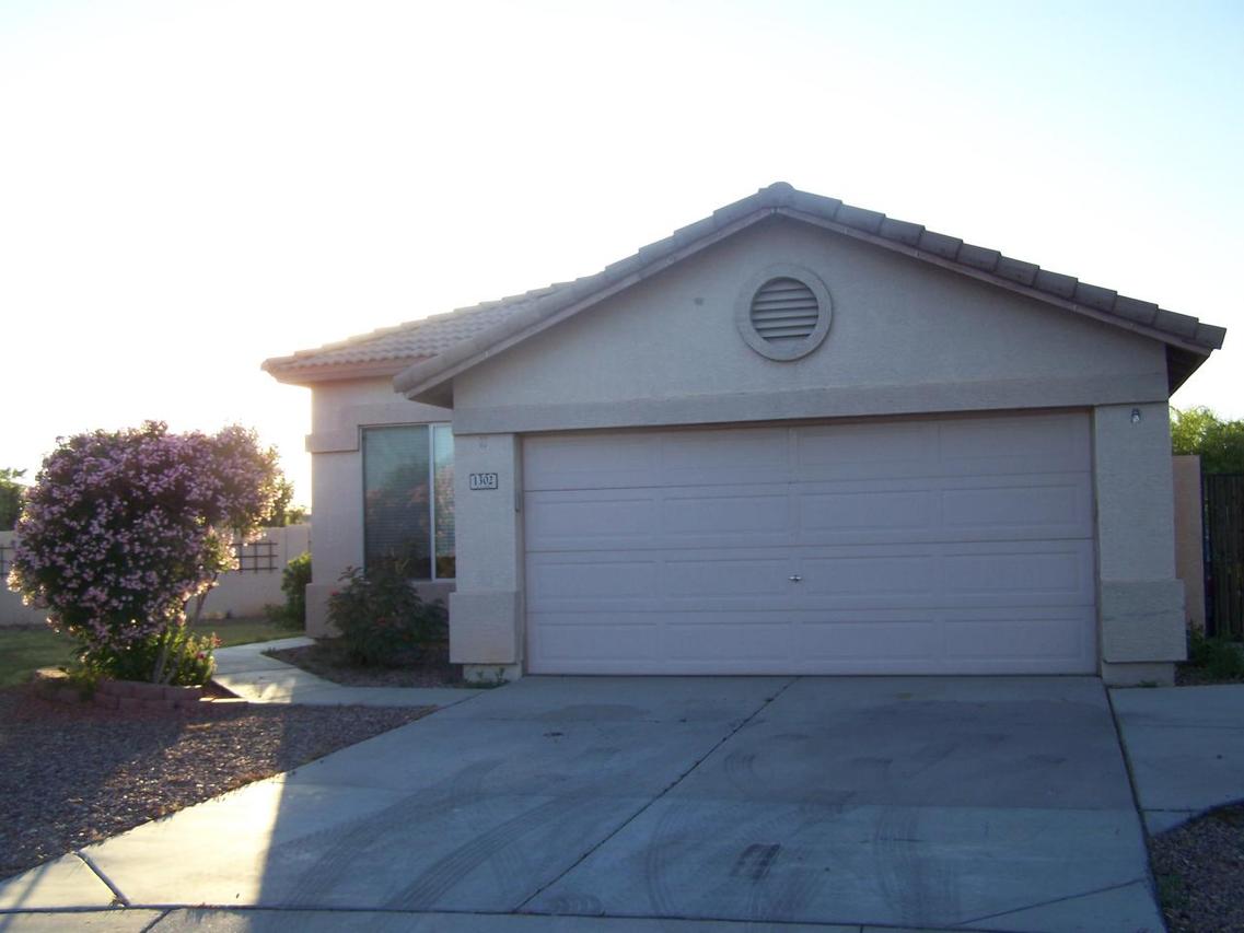 1302 S Sandal St., Mesa, AZ 85206