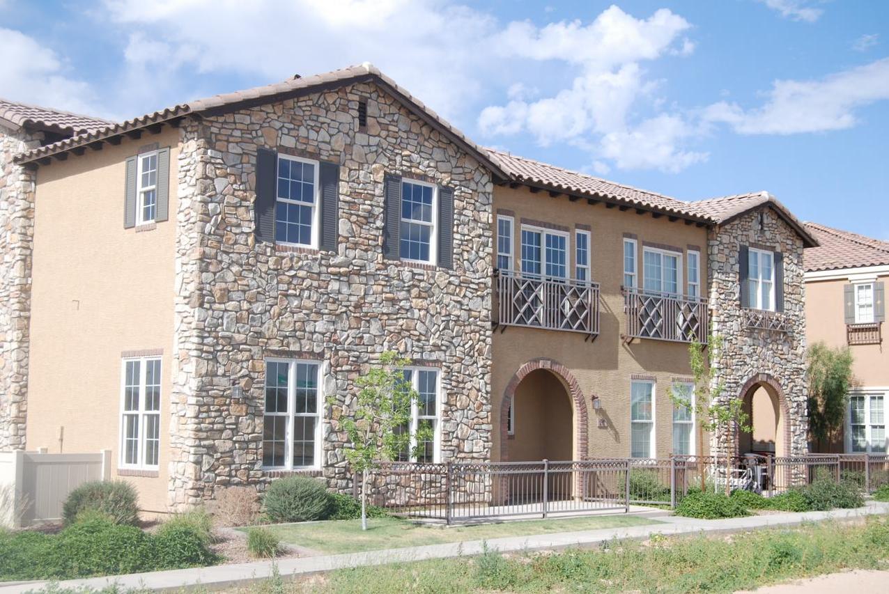 4749 E Thunder Heart Tr. #101, Gilbert, AZ 85297