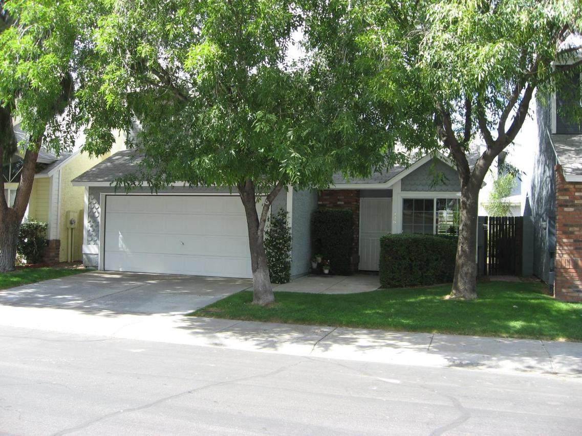 420 W Renee Dr., Phoenix, AZ 85027