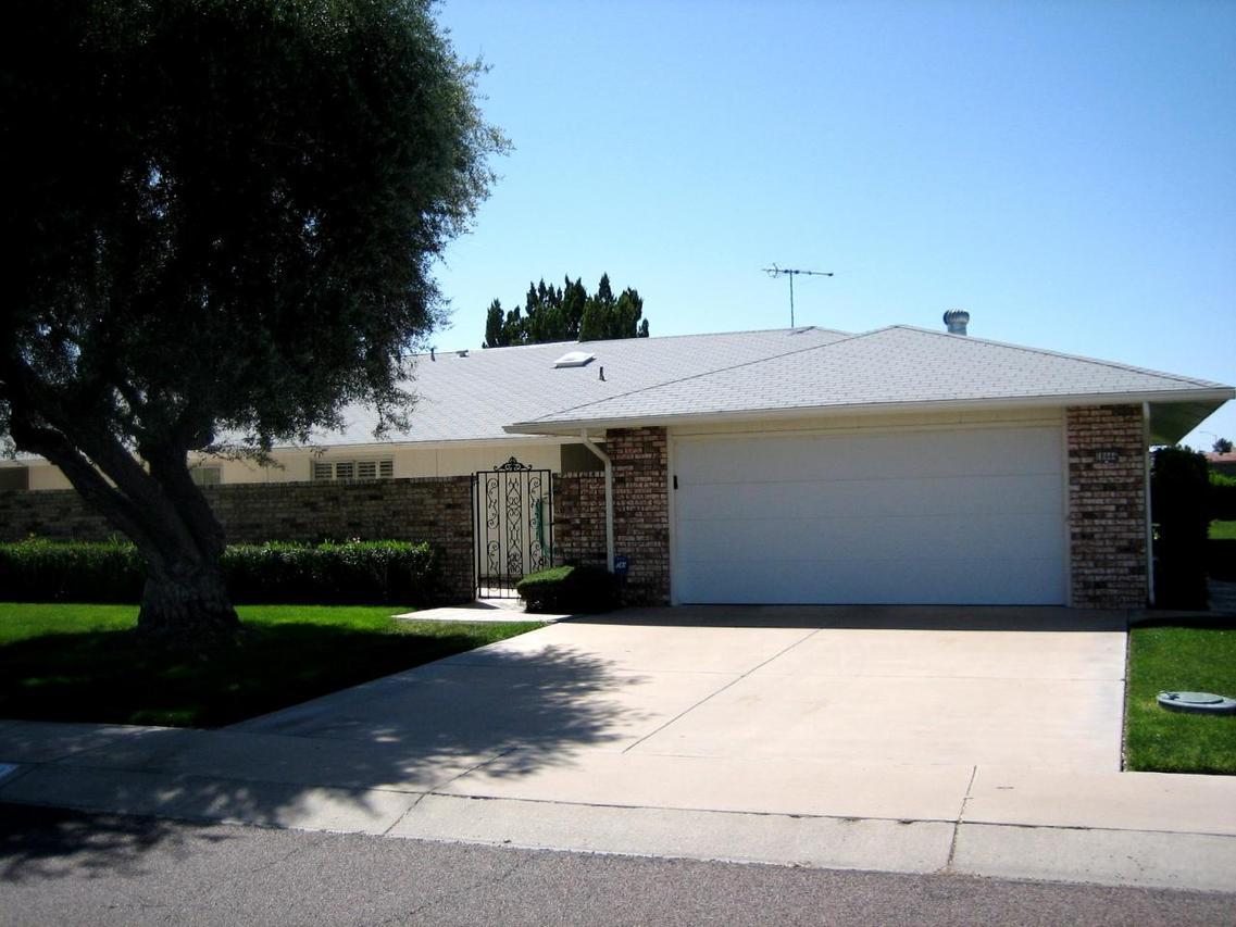 18444 N Conestoga Dr., Sun City, AZ 85373