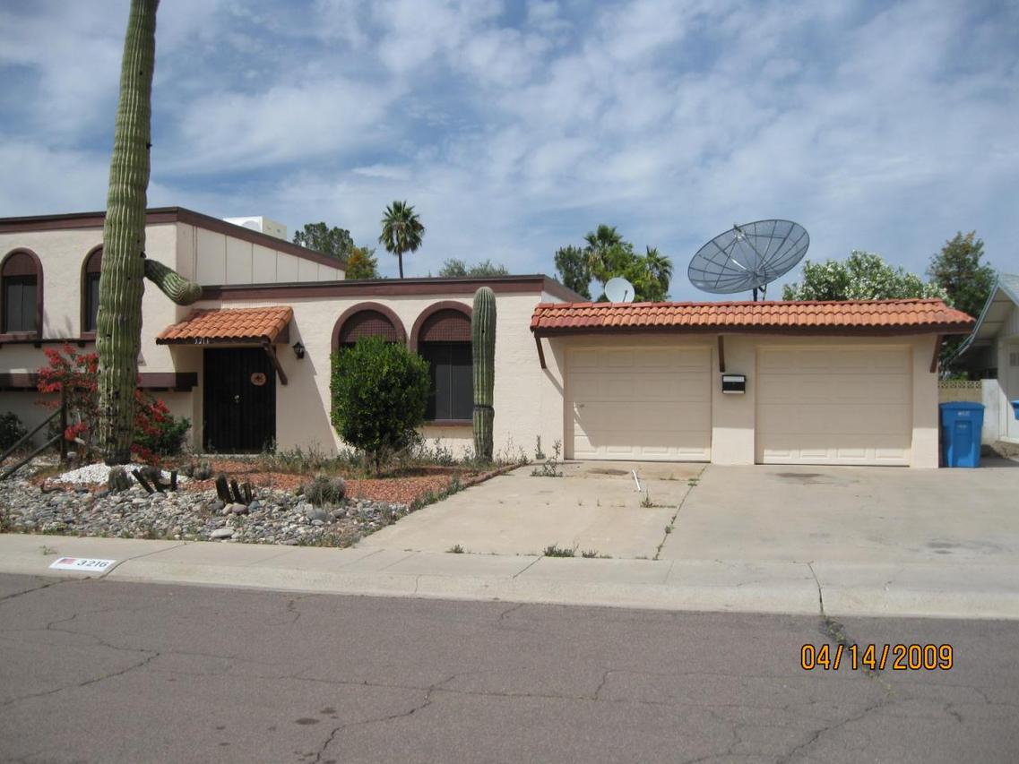 3216 W Evans Dr., Phoenix, AZ 85053