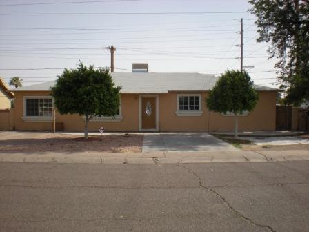 5027 W Crittenden Ln., Phoenix, AZ 85031