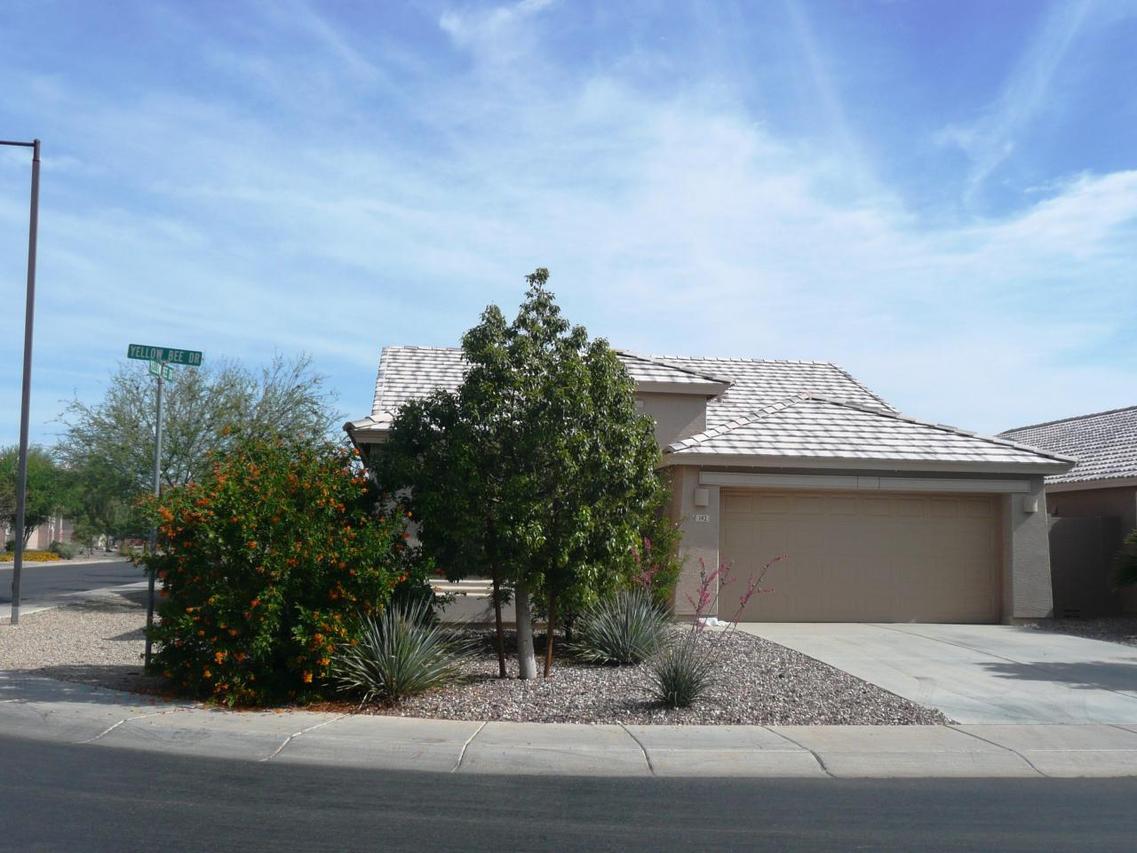 142 W Yellow Bee Dr., Queen Creek, AZ 85243