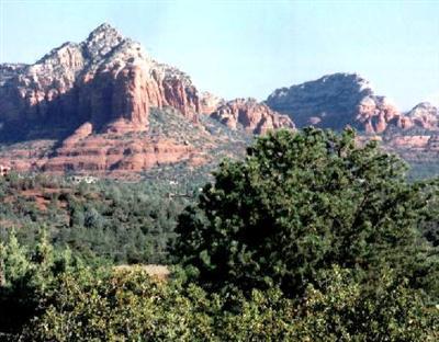 Lucerne Dr., Sedona, AZ 86336